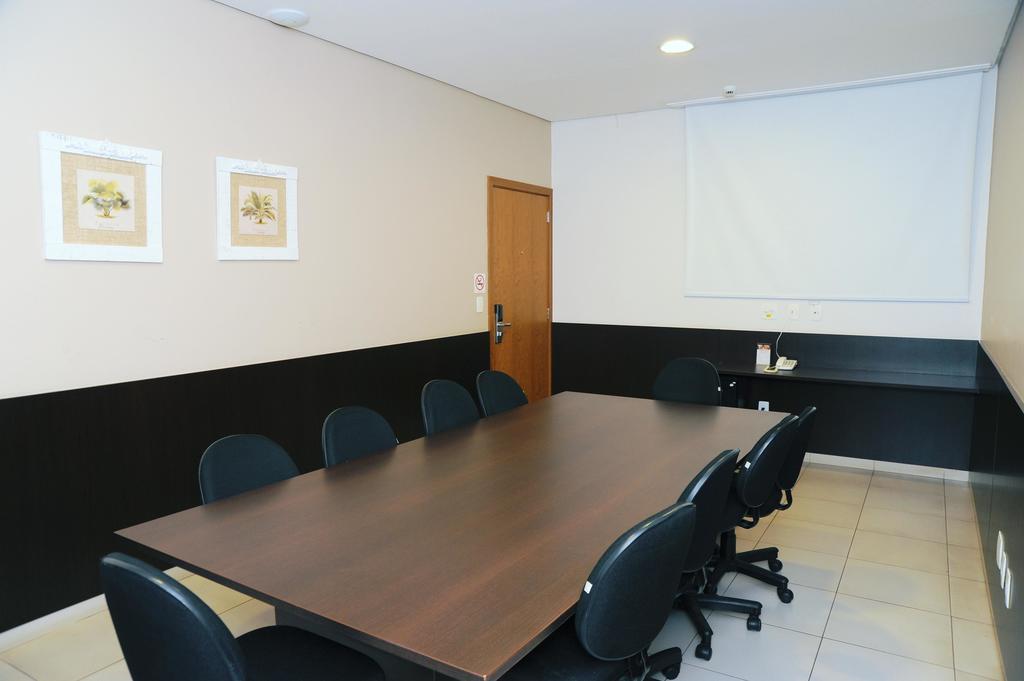 Comfort Hotel Araraquara Bagian luar foto